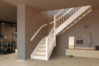 Sofie standard trapp med helstav eik i trinn og stusstrinn Sofie standard trapp helstav eik tette trinn